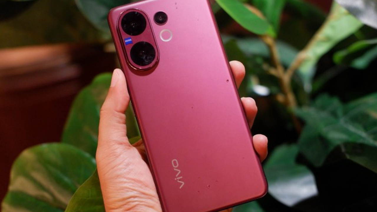 Harga Vivo V60 Oktober 2025: Smartphone Premium dengan Kamera ZEISS 50MP