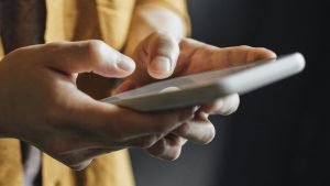 Lindungi Privasi Chat WhatsApp Cara Mudah Kunci Obrolan Rahasia Anda