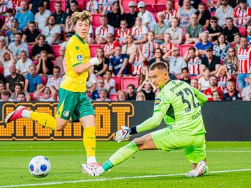 Statistik Ole Romeny Usai Bobol Gawang PSV Eindhoven